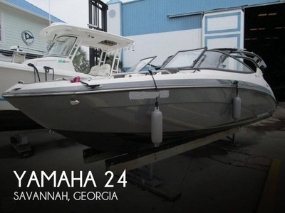 2016 Yamaha 24 Used