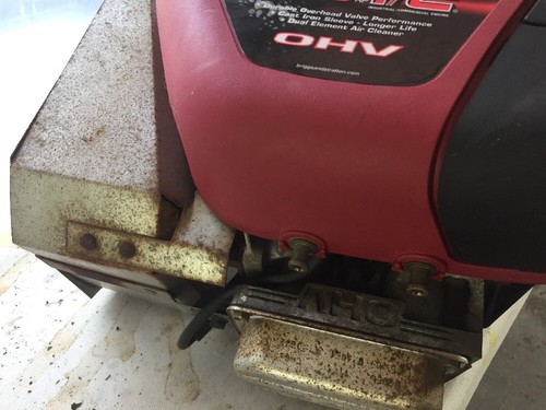 17.5hp Briggs Engine 1