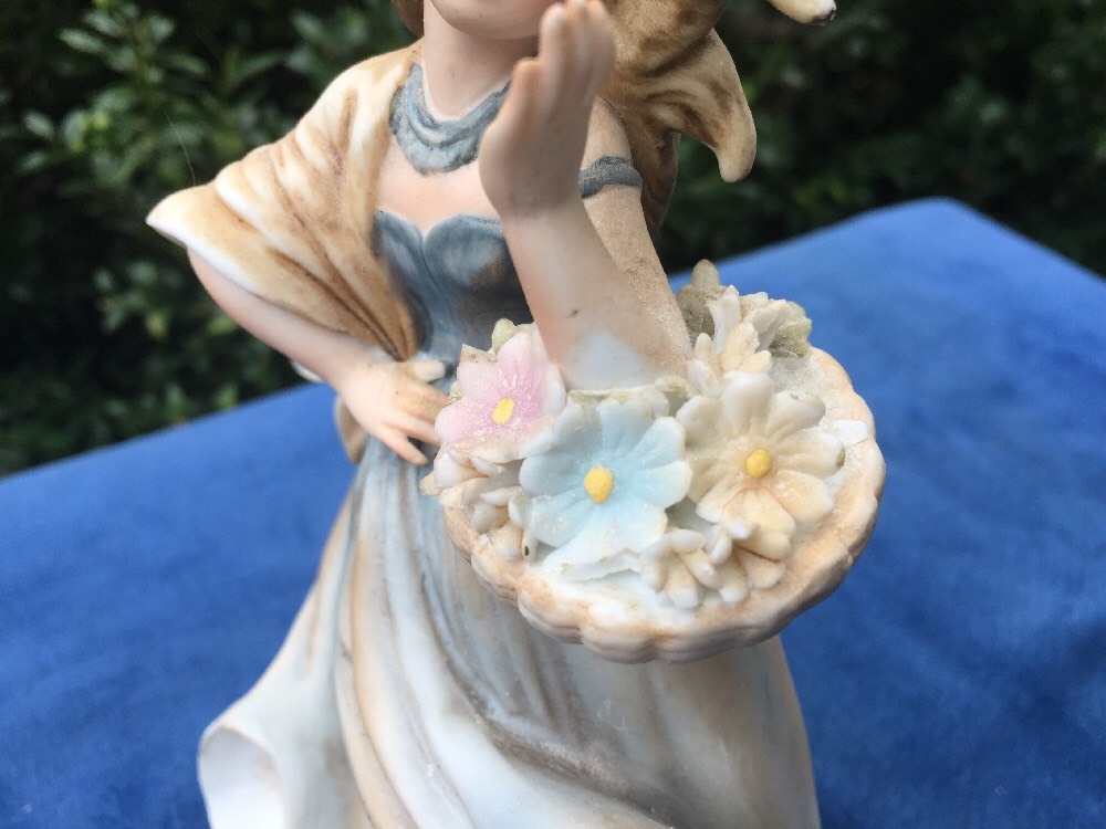 LEFTON Cinderella Queen of Hearts Basket of Flowers ANTIQUE Art Porcelain Lady