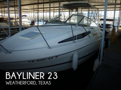 1998 Bayliner 23 Used