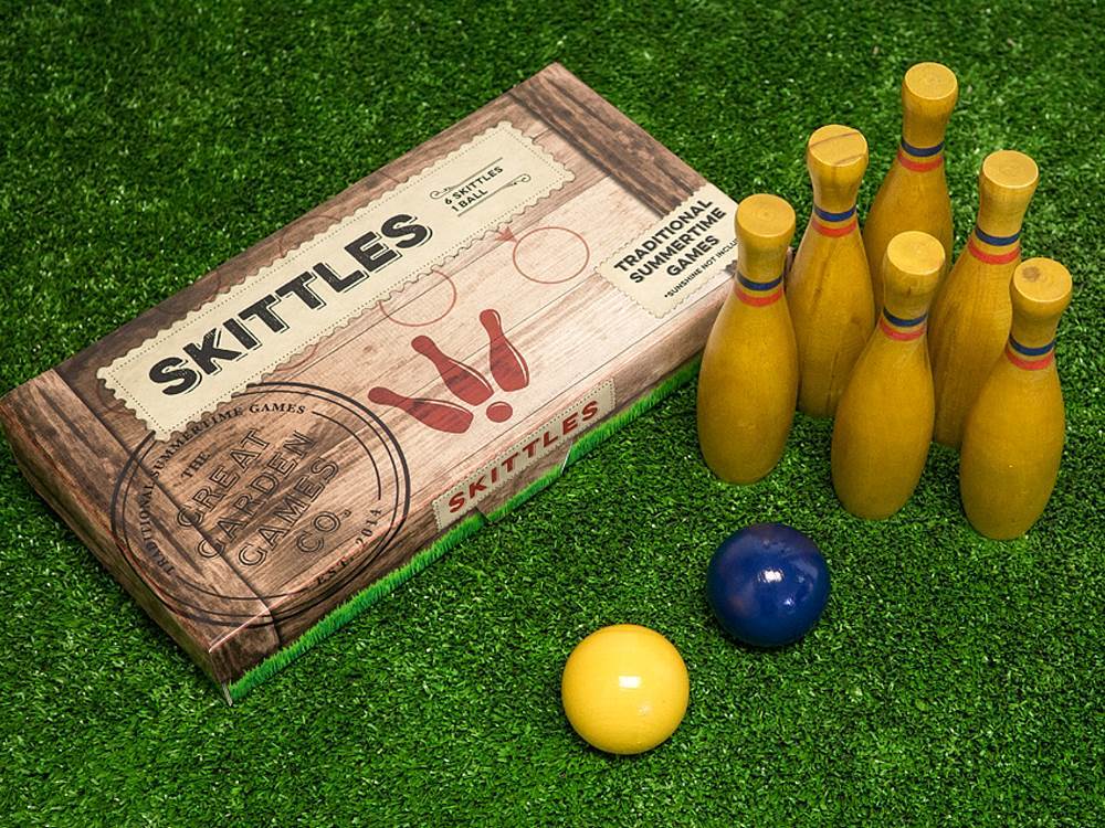 NEW IN BOX Traditional Family Garden Games Wooden SKITTLES 6 Skittles