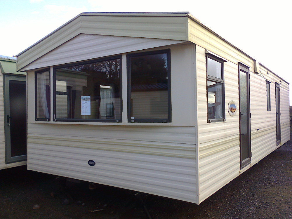 Static caravan, ABI Arizona 30 x 12 ft / 2 bedrooms, good condition, low price in Highbridge