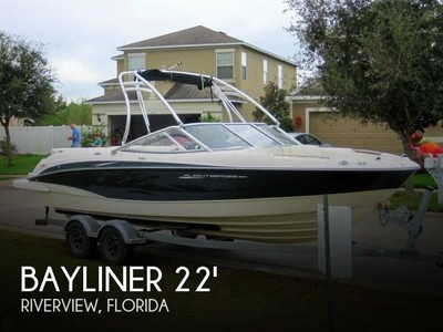 2009 Bayliner 225 BR Flight Series F22 Used
