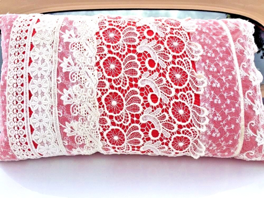 PIER ONE 1 Shabby Chic Linen & Grandma's Lace Living Room Bed Chair Pillow