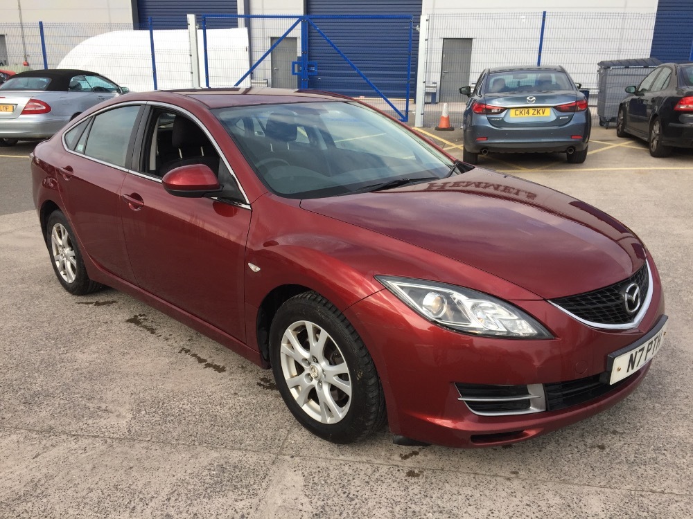 Mazda nu vintage red