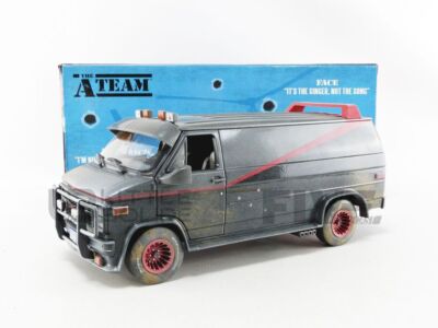 GREENLIGHT COLLECTIBLES 1/18 - GMC A TEAM VERSION TROUEE - VAN AGENCE TOUS RISQU