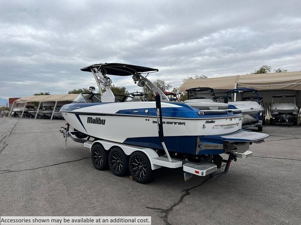 Owner 2018 Malibu Boats Wakesetter for sale!