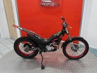 2022 Vertigo Jaime Busto Replica 300