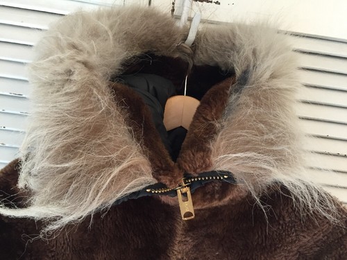 Vintage Genuine Mouton Eskimo Parka Fur Ruff Handmade In USA Small/Medium