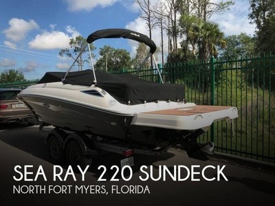 2015 Sea Ray 220 Sundeck Used