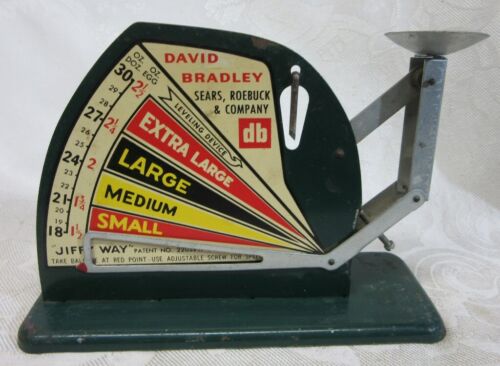 Rare Vintage DAVID BRADLEY Green Egg Scale Sears Roebuck & Co. Very Nice!!