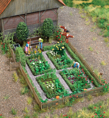 Walthers SceneMaster HO Scale Vegetable Garden Plot (Fence/Bench) Scenery Kit