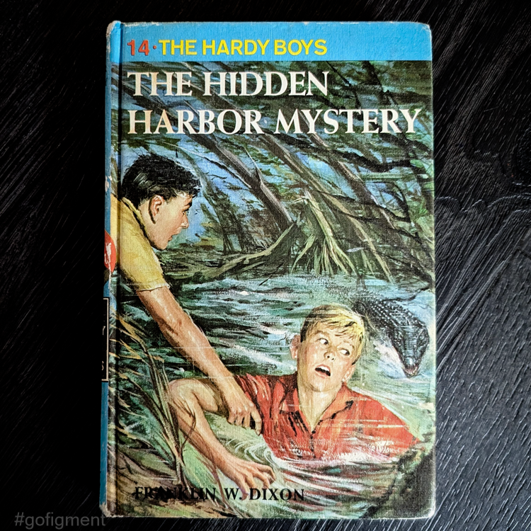 14 The Hidden Harbor Mystery (Blue Bar):  Vintage Hardy Boys Book Blue-Back