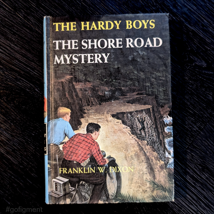 06 The Shore Road Mystery (1964): Vintage Hardy Boys Book Blue-Back
