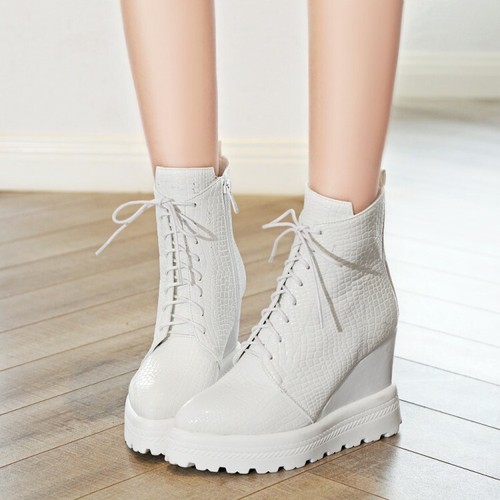 pointy platform boots