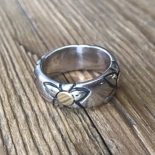 Pre-owned Sundance Catalog Flower Foursome Ring Size 5