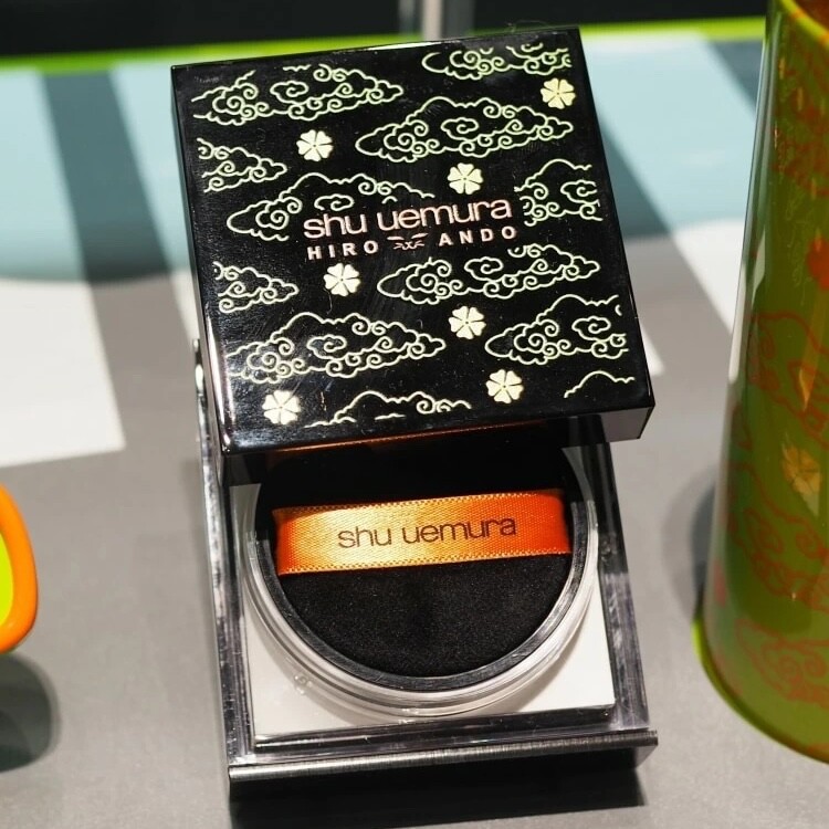 shu uemura HIRO ANDO コラボ シュウ ウエムラ × アンドウ・ヒロ」はノベルティまで豪華すぎ