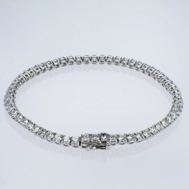 2ct Ladies Diamond Tennis Bracelet in Aberdeen Gumtree