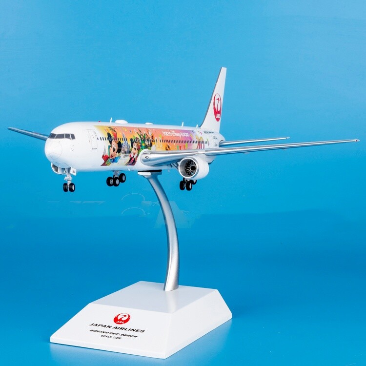 27CM 1:200 JC Wings Japan Airlines B767-300ER Passenger