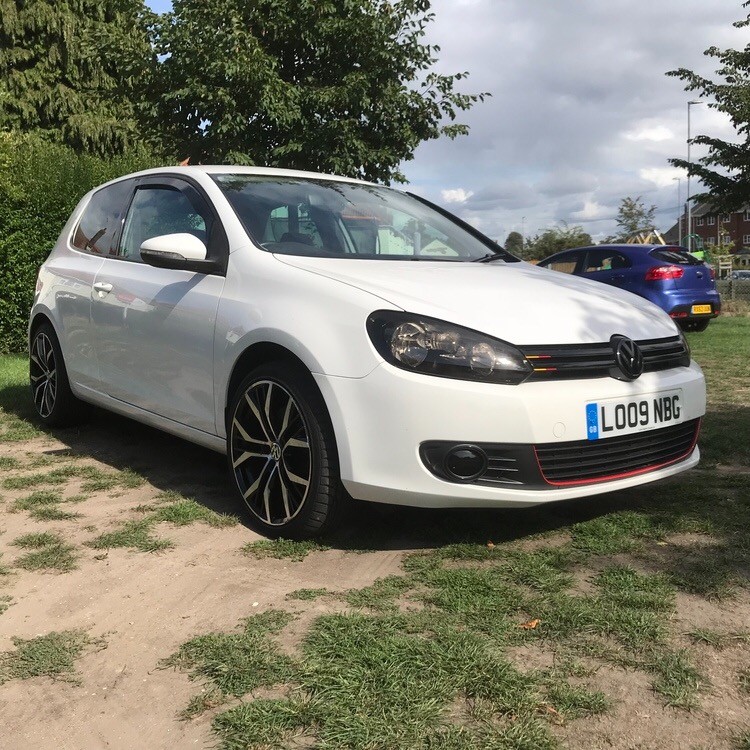 Volkswagen golf gt 1