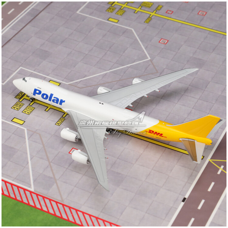1:400 JC Wings Polar Air Cargo BOEING 747-8F Airplane