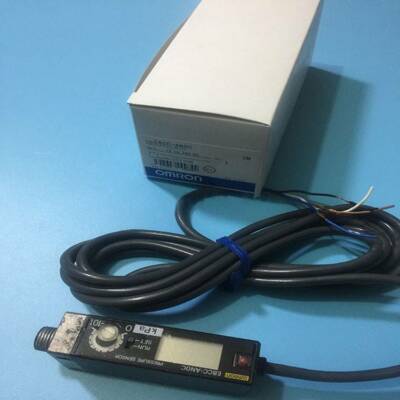 1Pcs New Omron Pressure Sensor E8CC-ANOC