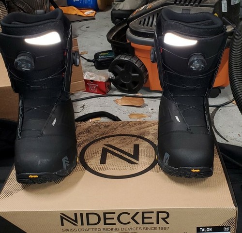 Boots Size 9