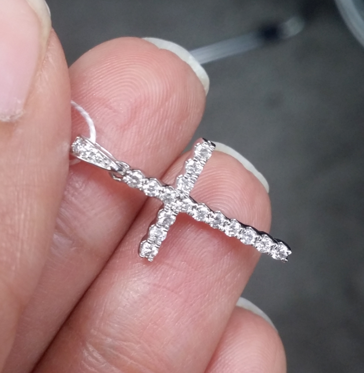 Pre-owned Handmade Deal 0.25 Ctw Round Diamond Cluster Cross Pendant Charm In 14k Gold 22 Mm In H