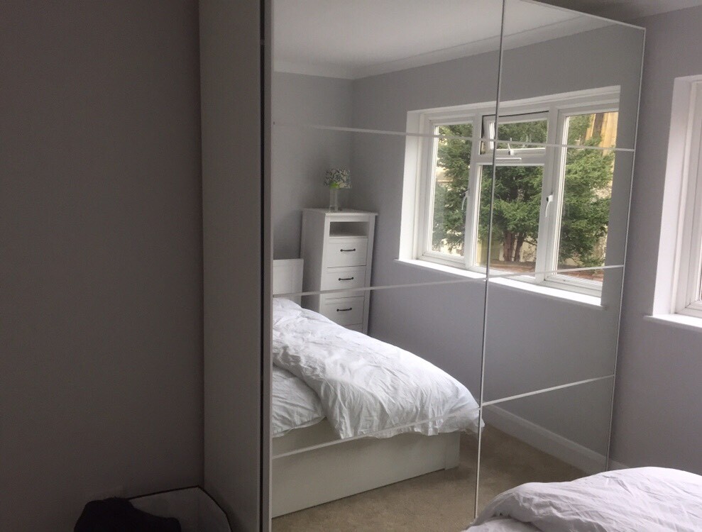 Ikea PAX, mirror sliding doors. Great condition in Croydon, London