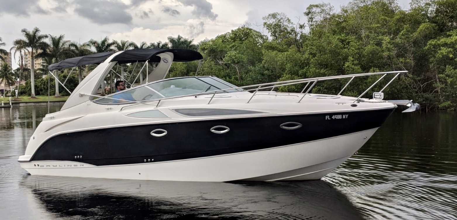 Bayliner 300 SB express SEA RAY chaparral LARSON four winns MONTEREY TIARA