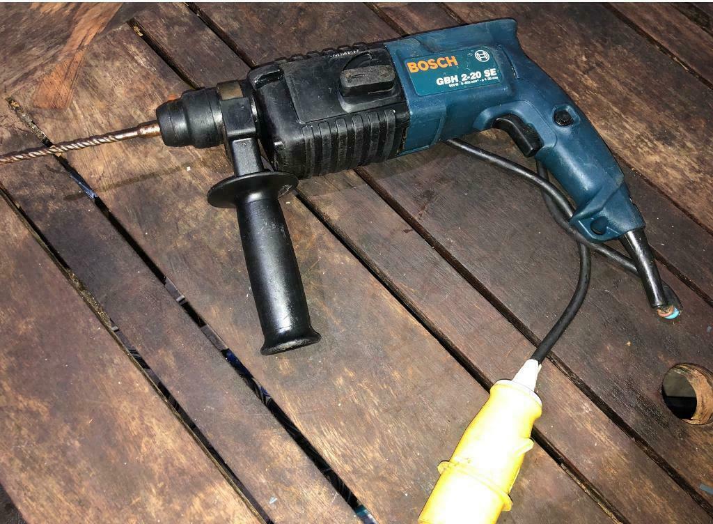 Drill BOSCH GBH 220 SE 620W Hammer SDS Drill 110V Great condition