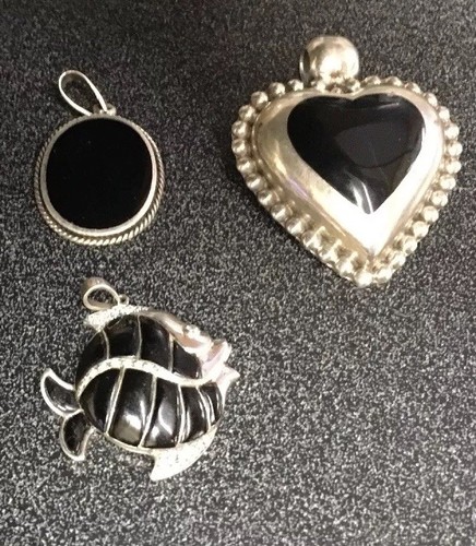 .925 Sterling Silver 31.0 total gms Onyx Gemstone  Lot Of 3 Pendants, 6, 6, 19.