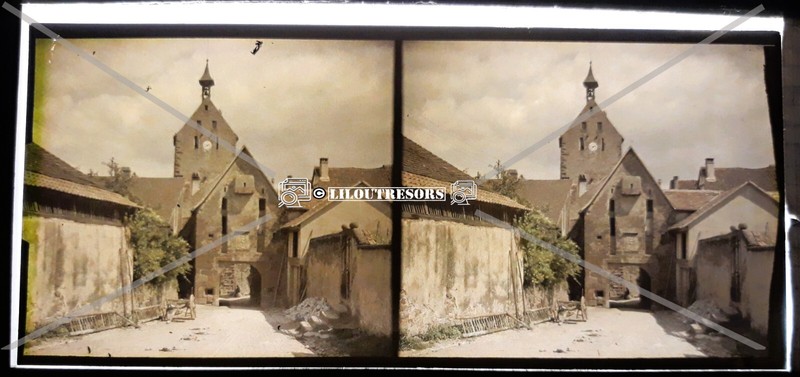 Riquewihr (68)  La Porte SupÃ©Rieure (Oberthor) Aout 1933 Positif Couleurs StÃ©RÃ©O