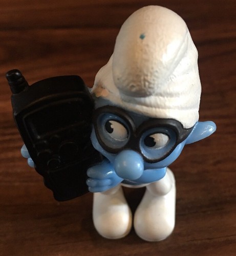 Lot of 2 Peyo PVC Smurf Figures 3