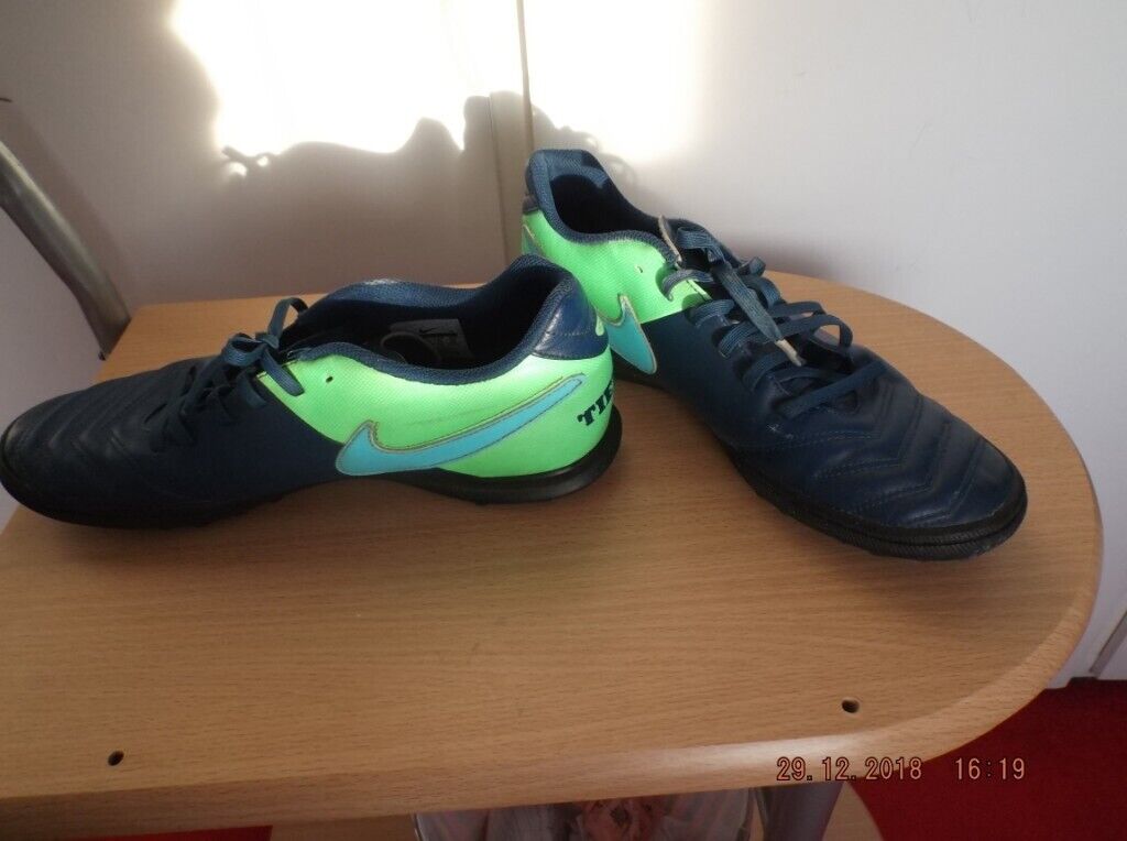 NIKE ASTRO TURF FOOTBALL BOOTS SIZE 10 | in Southend-on-Sea, Essex | Gumtree