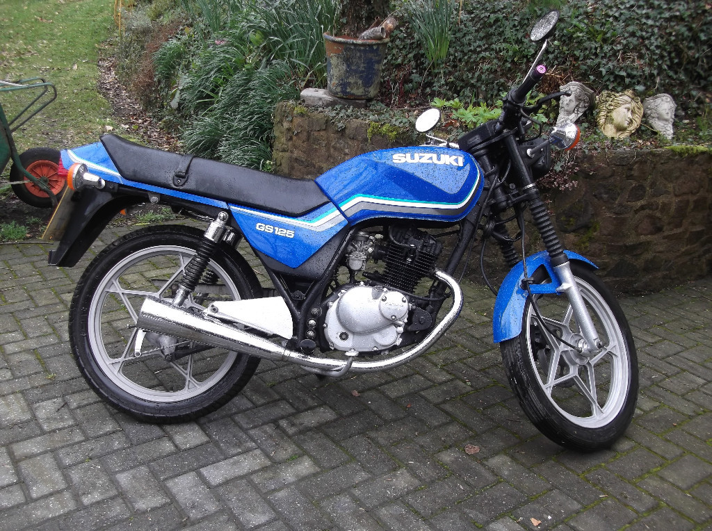 Suzuki GS 125 Motorbike Motorcycle 1993 K Reg | in Newton Abbot, Devon ...