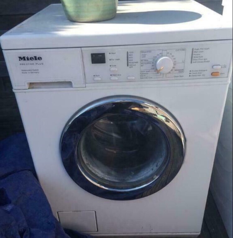 Miele Prestige Plus Washing machine in Enfield, London Gumtree