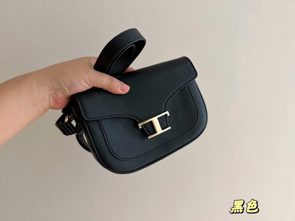 2WAY ♪TOD'S ☆ T CASE  SMALL HAND BAG Tods Square Bag T Letter Button Chest Bag Waist Bag Shoulder