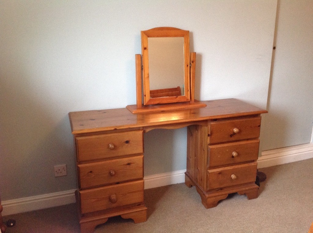 Solid Pine 6 Drawer Dressing Table & Mirror in Eccles, Manchester