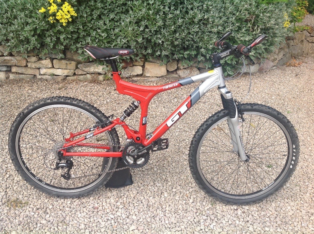 GT I drive 3.0 full suspension mountain bike in Oswestry, Shropshire