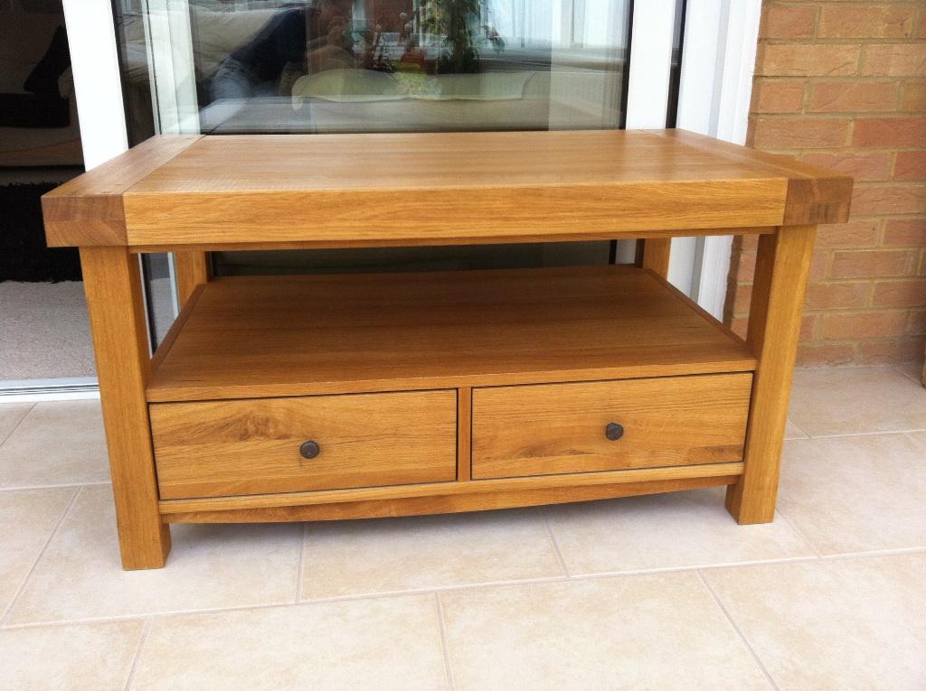 Oak coffee table tv stand in Ringwood Hampshire