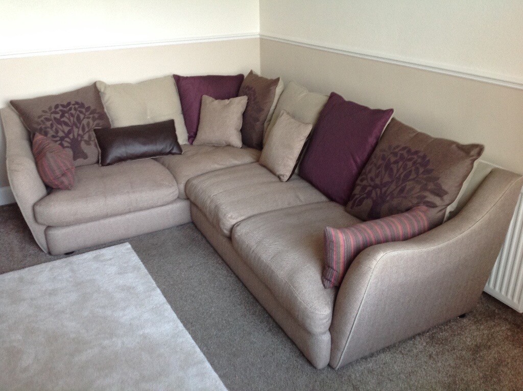 House of Fraser corner sofa for sale. Good condition. Collection only
