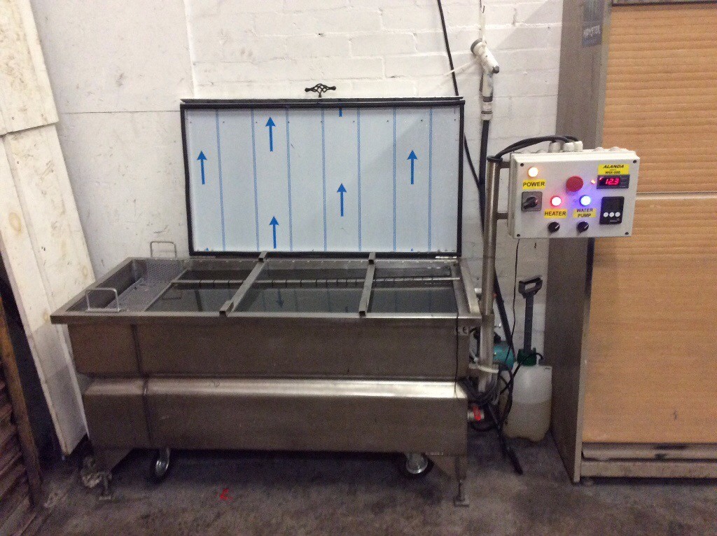 Hydro dipping equipment for sale ( hydrographics ) in Greenock