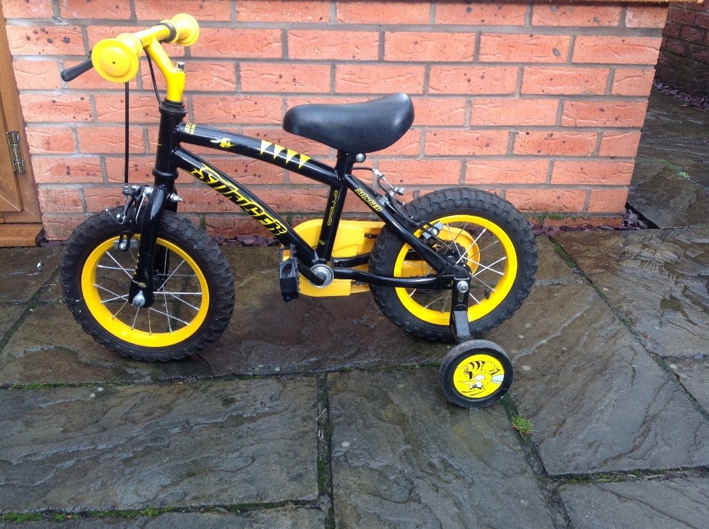 apollo bumblebee bike