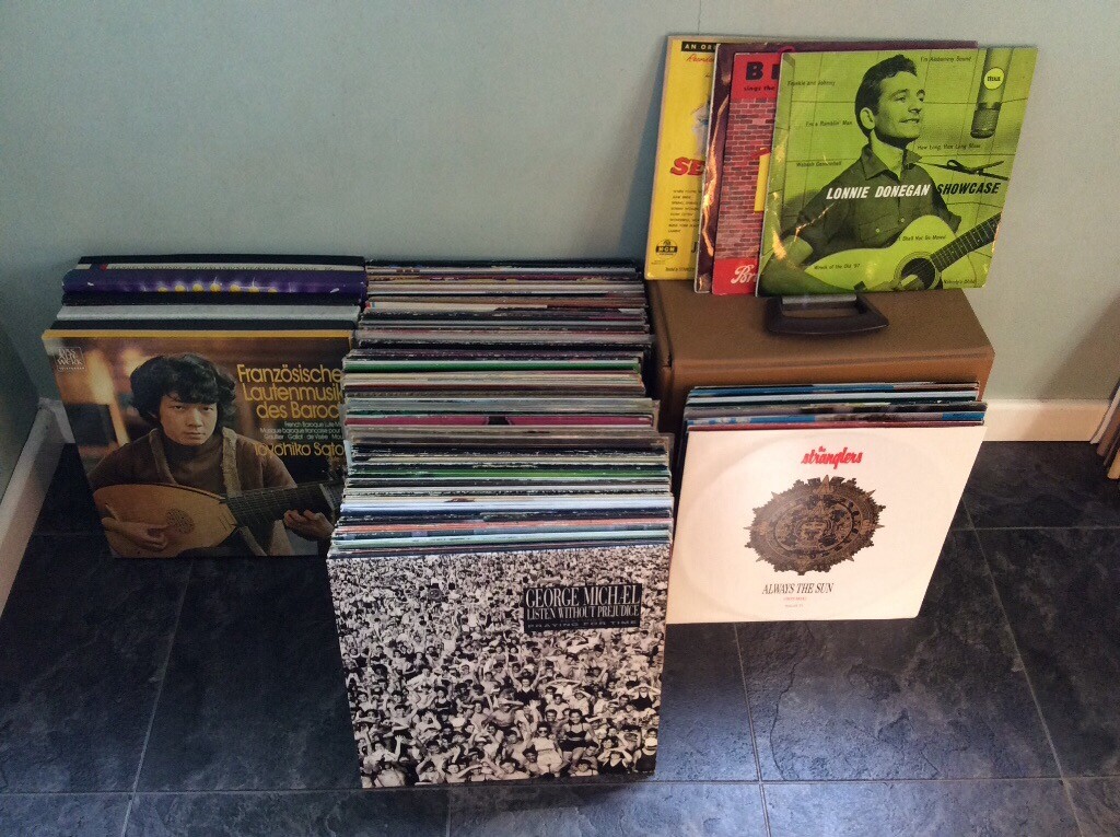 VINYL RECORD COLLECTION FOR SALE ROCK/POP/JAZZ/RARE DANCE LP'sIN GOOD CONDITION! 146 in