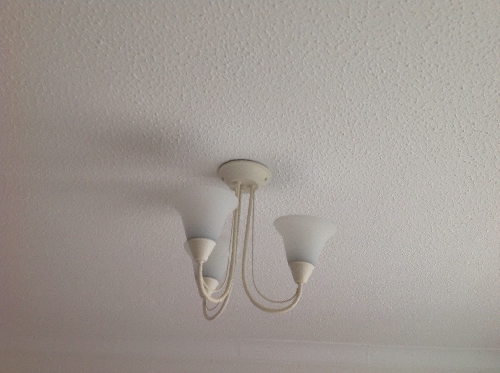 2 Ceiling Lights Matching 2 Wall Lights In Kingsteignton Devon