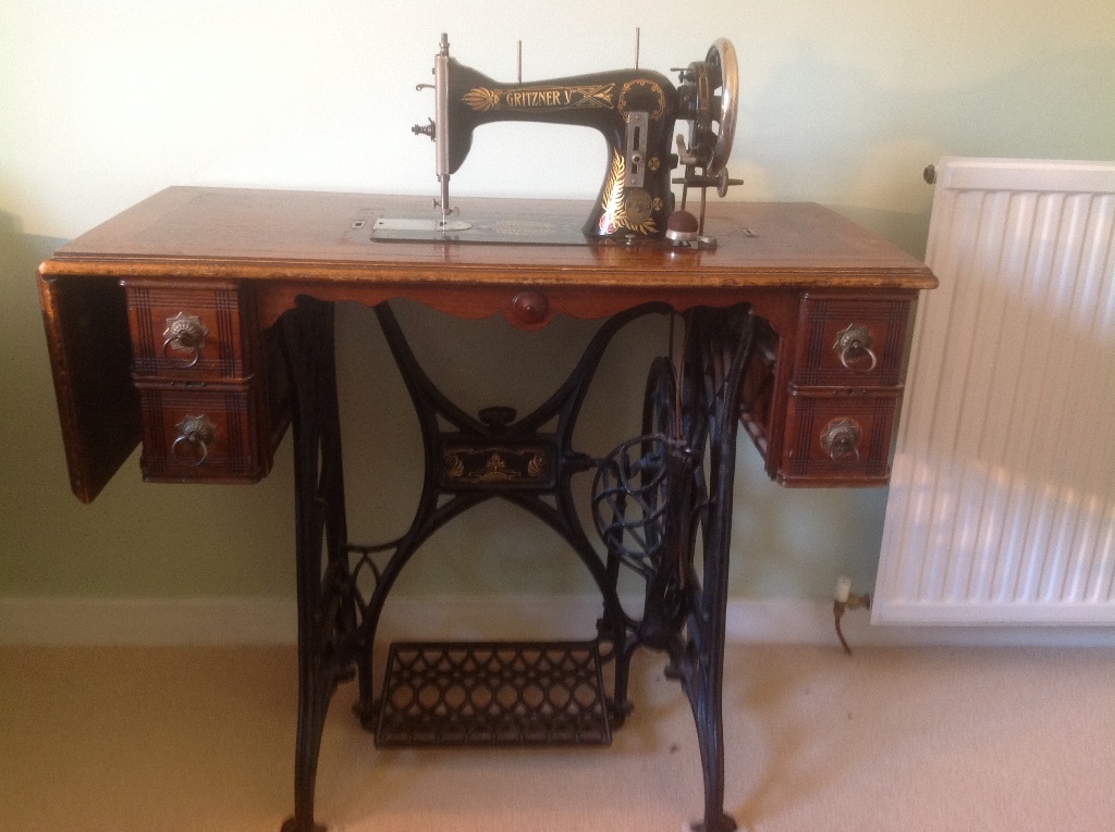 Gritzner "V" Sewing machine | in Cupar, Fife | Gumtree