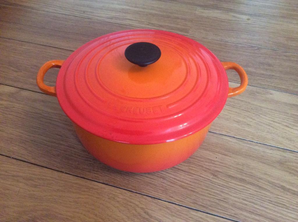 Le Creuset large round cooking pot. in Aylesford, Kent Gumtree