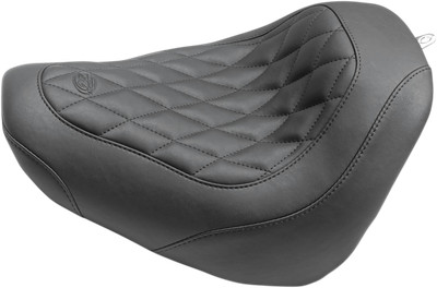 Mustang Wide Tripper Solo Seat Black Diamond 83017