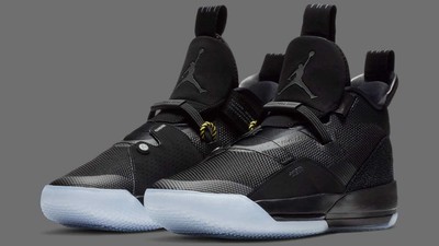 jordan aj xxxiii black online -